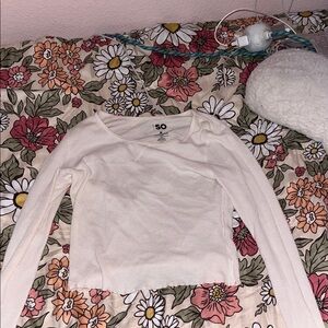SO Women's Off-White Long Sleeve Top